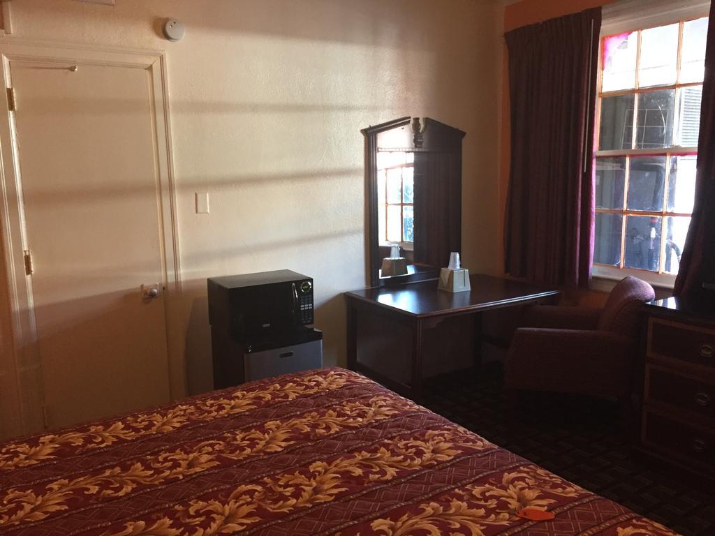 Budget Inn Downtown Mobile Luaran gambar